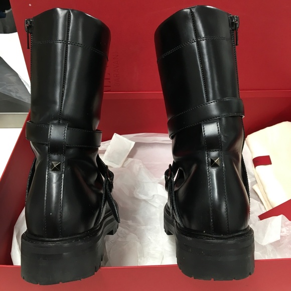 Valentino Combat Moto  Boots Black Silver Studs sz 37/7 US Excellent  w/box - Picture 3 of 16